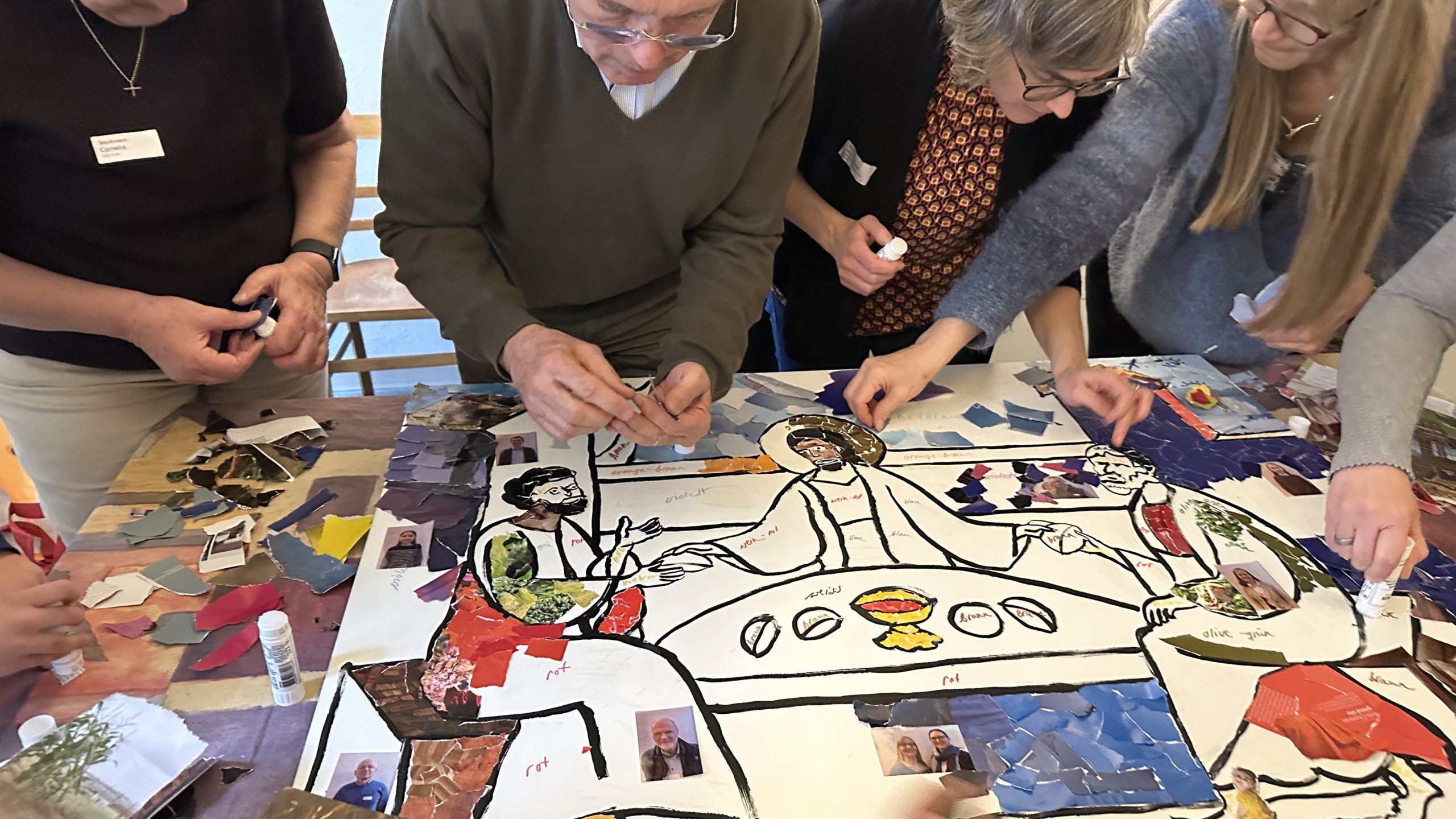 Crise dans les grandes Églises – un kairos* pour les petites communautés ?
